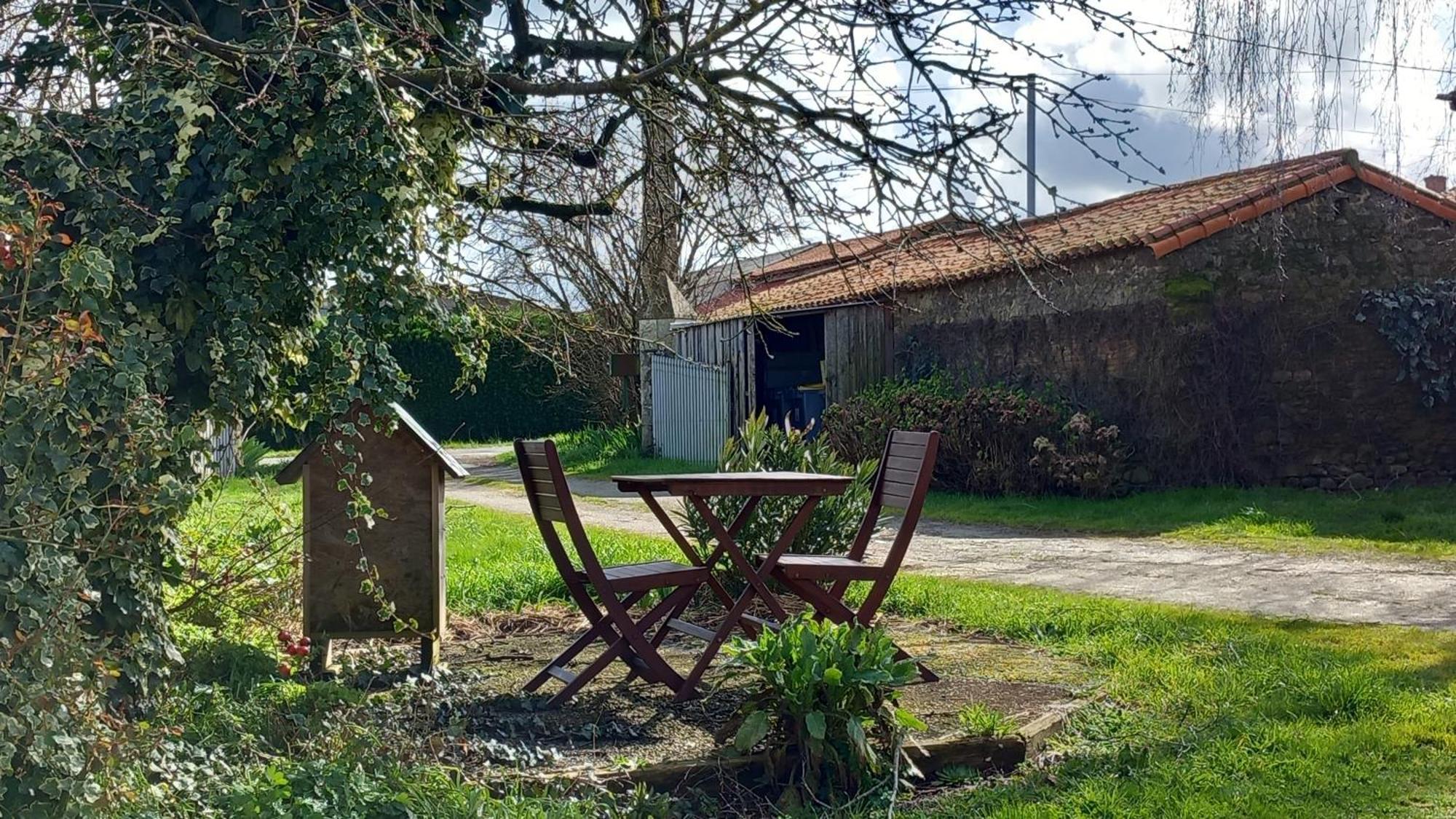 Chambres Et Gite Dans Un Lieu Calme Et Champetre Gourge Les Grippeaux Proche Parthenay Exteriér fotografie